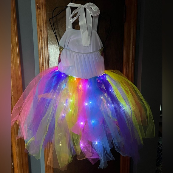 Unicorn LED Light-Up Dress Size 7/8 - Picture 5 of 8